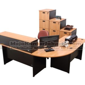 Meja Kantor UNO Classic Series 11